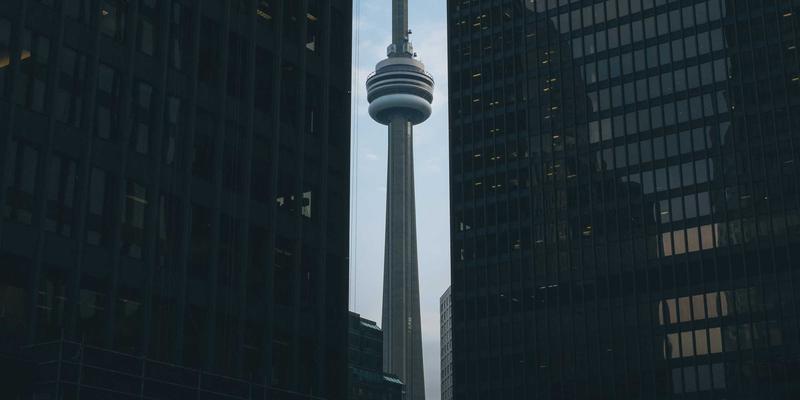 济南网站建设新篇章：融合网站开发、网络推广与SEO优化的全链路解决方案